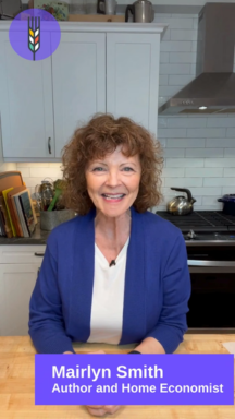 Video comparing whole wheat and all-purpose flour